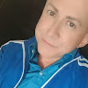 Meet your Posher, Levi